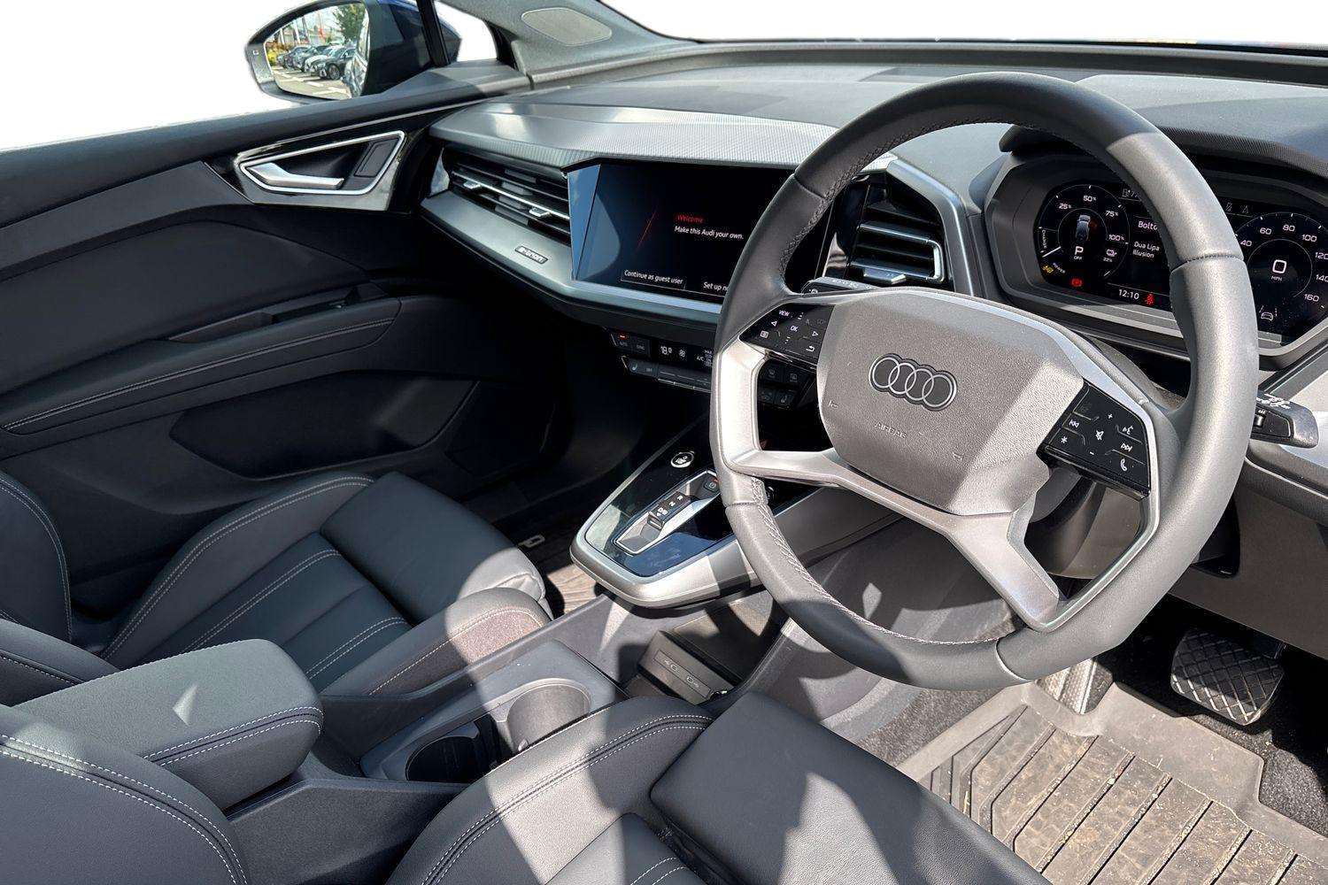 Used Audi Q4 e-tron 2025 for sale - 76075312: Photo 6
