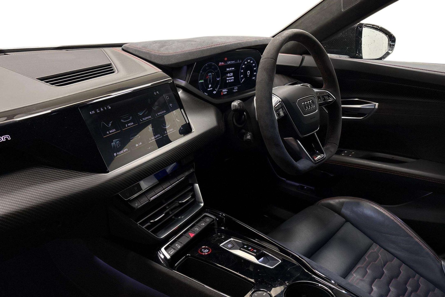 Used Audi RS e-tron GT 2023 for sale - 77270108: Photo 2