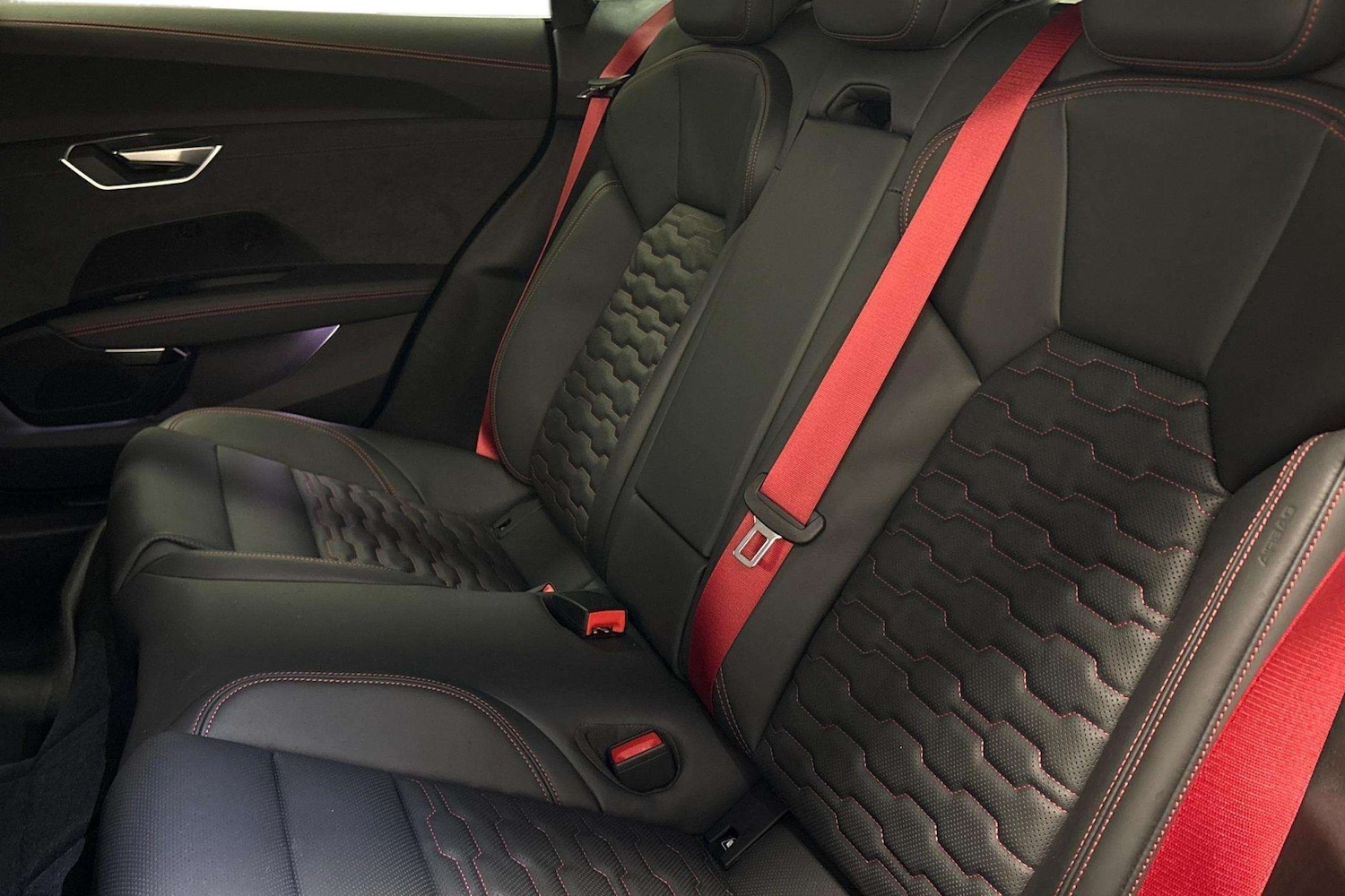 Used Audi RS e-tron GT 2023 for sale - 77270108: Photo 7