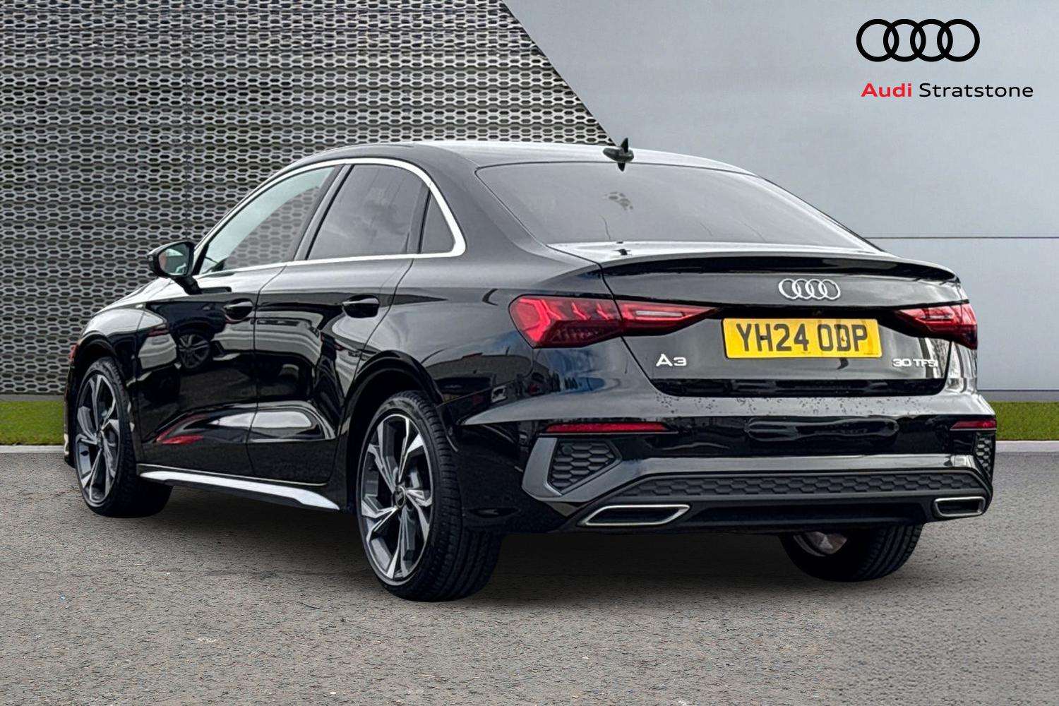 Used Audi A3 2024 for sale - 77842422: Photo 3