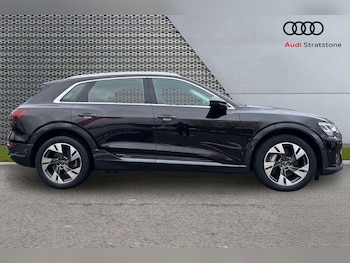 Used Audi Q8 2023 for sale - 76390591: Photo