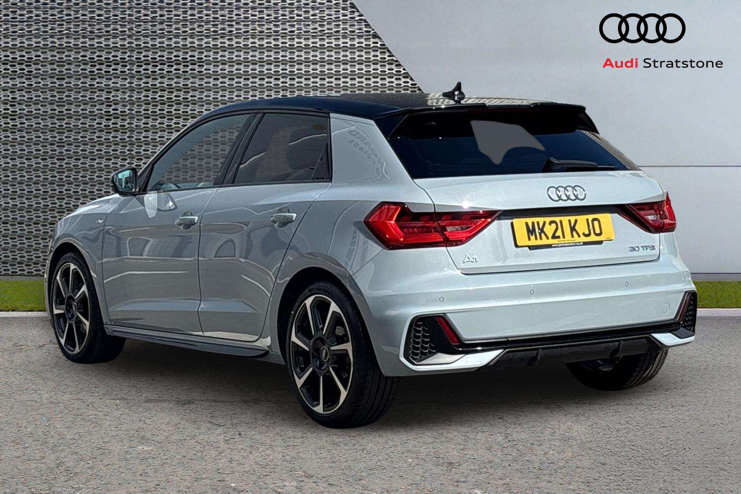 Used Audi A1 for sale - 78173730: Photo 3