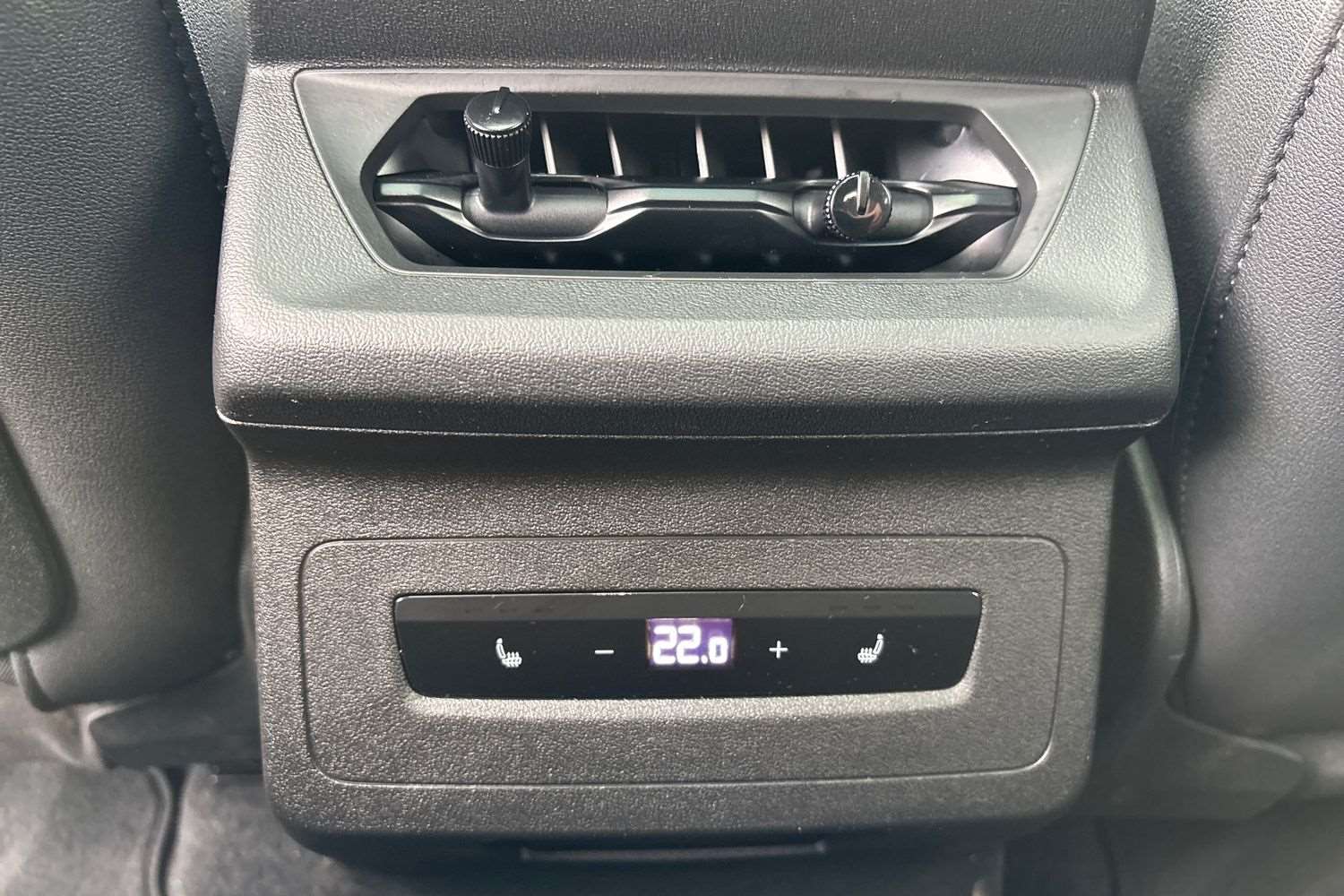 Used Audi Q6 e-tron 2025 for sale - 76553199: Photo 23