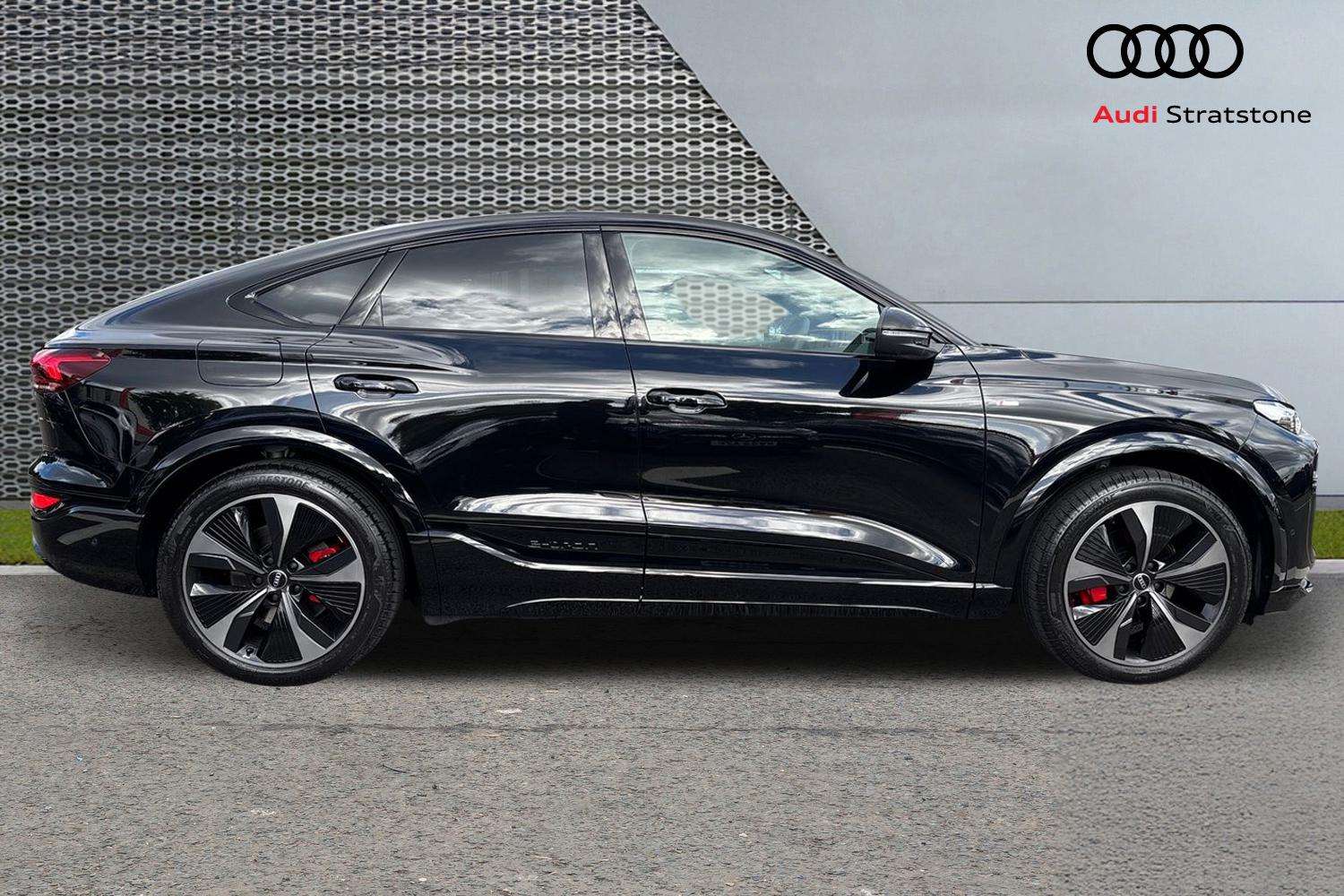 Used Audi Q6 e-tron 2025 for sale - 76553199: Photo 4