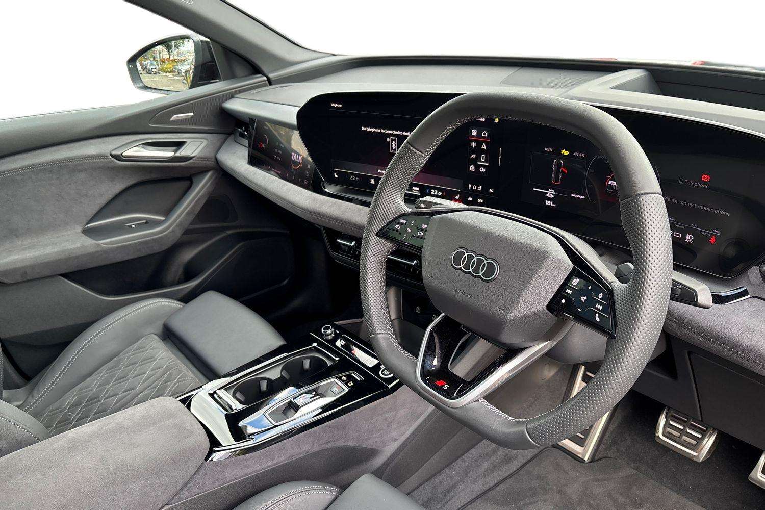 Used Audi Q6 e-tron 2025 for sale - 76553199: Photo 6