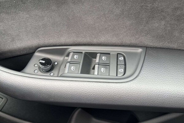 Used Audi Q8 2025 for sale - 75784990: Photo 21