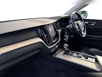 Used Volvo XC60 2019 for sale - 79716431: Photo
