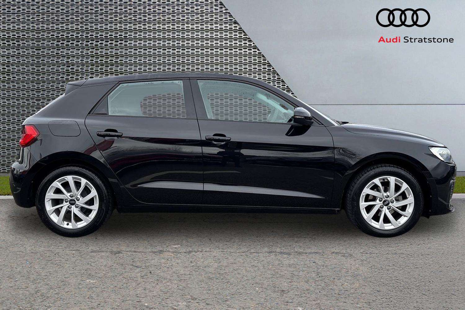Used Audi A1 2024 for sale - 77842279: Photo 4