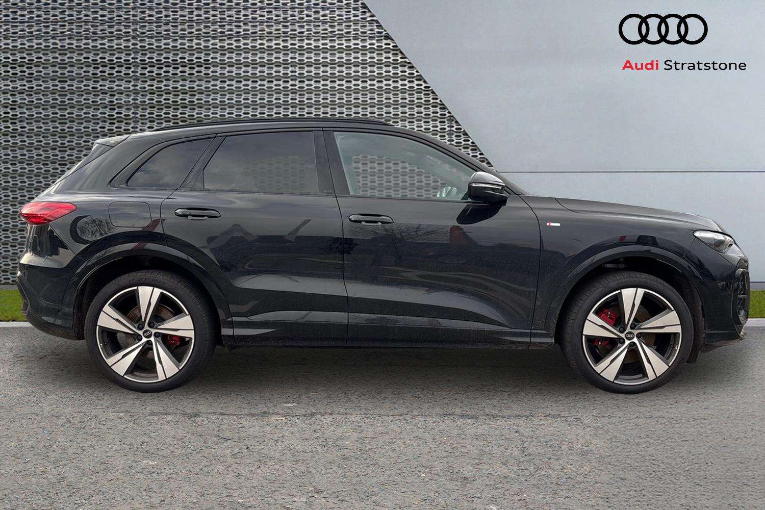 Used Audi Q5 2025 for sale - 77886146: Photo 4