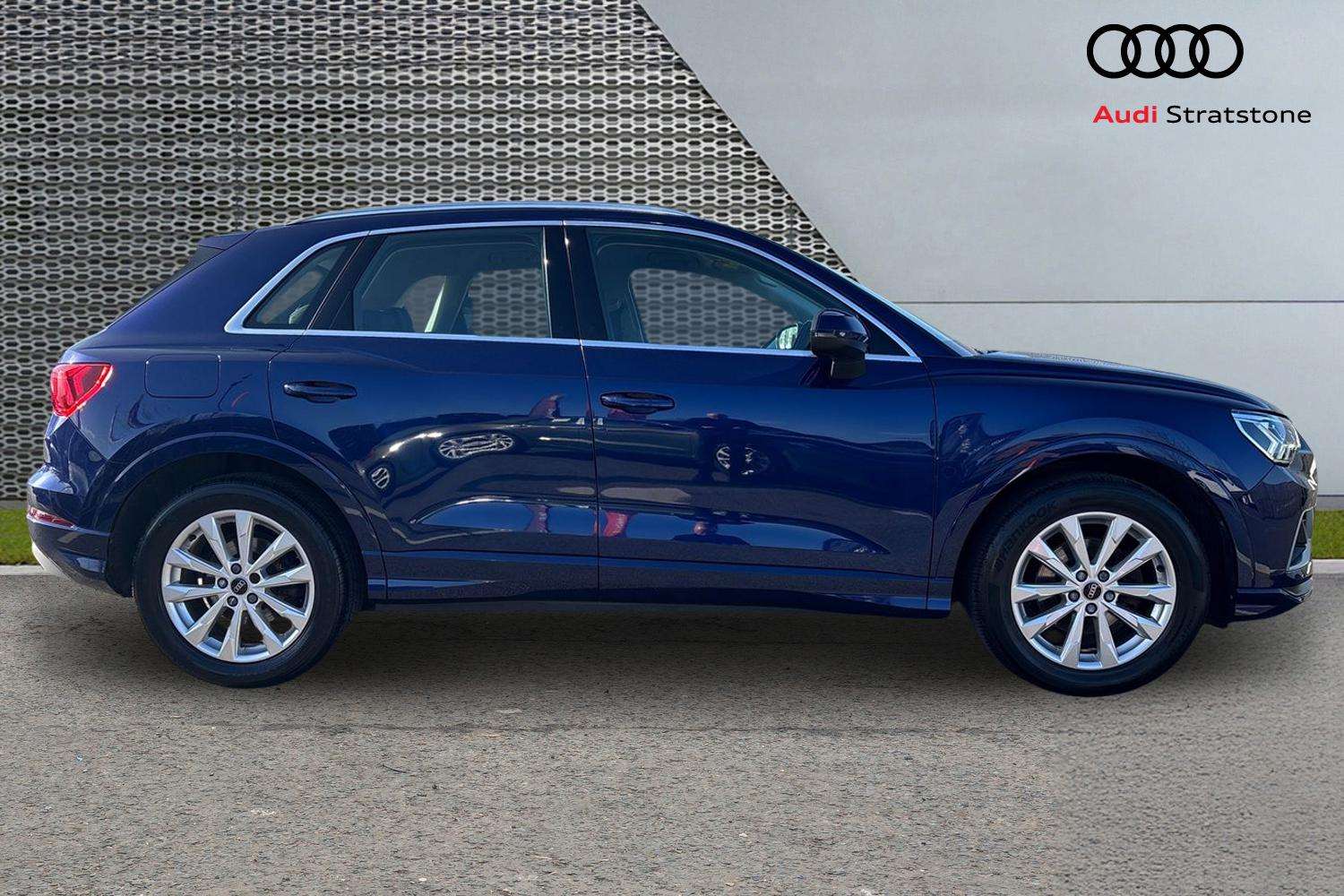 Used Audi Q3 2022 for sale - 77928838: Photo 4