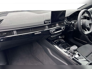 Used Audi A4 2022 for sale - 76063422: Photo