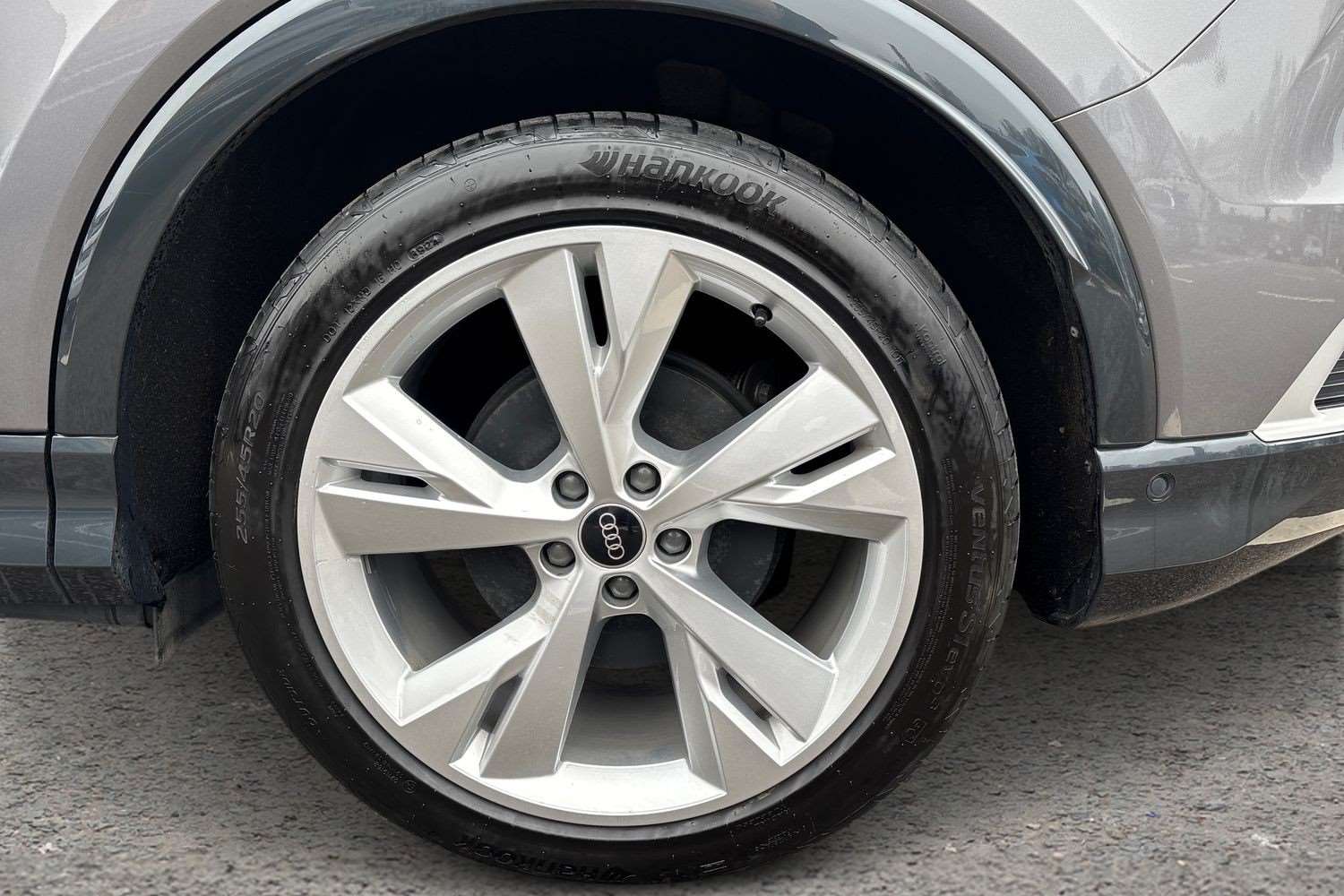 Used Audi Q4 e-tron 2024 for sale - 77842452: Photo 10