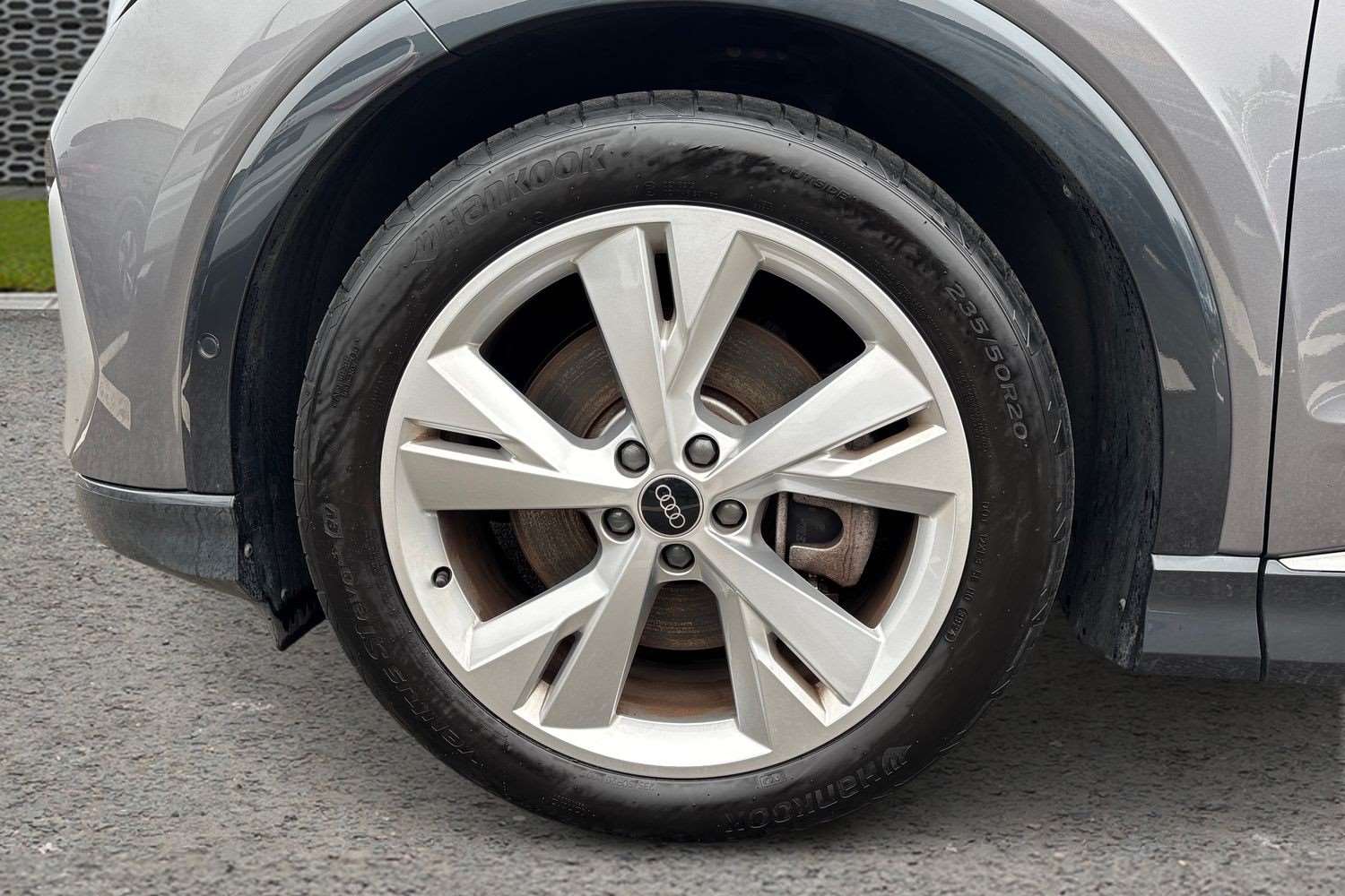 Used Audi Q4 e-tron 2024 for sale - 77842452: Photo 11