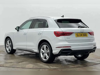 Used Audi Q3 2024 for sale - 77589117: Photo