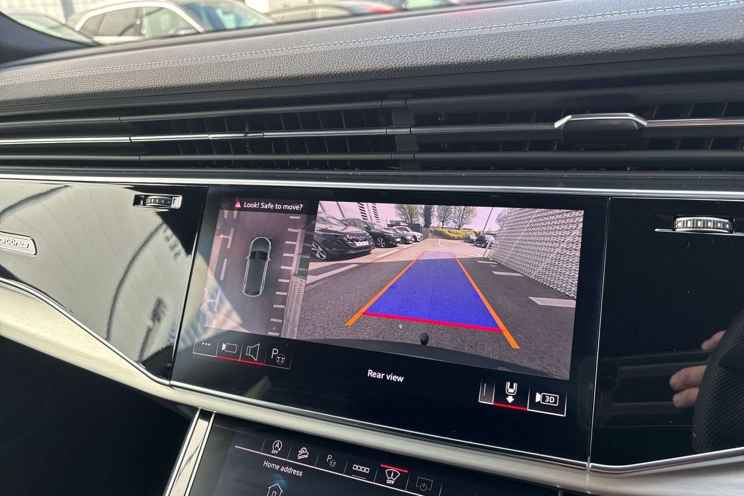 Used Audi Q8 2025 for sale - 78173943: Photo 28