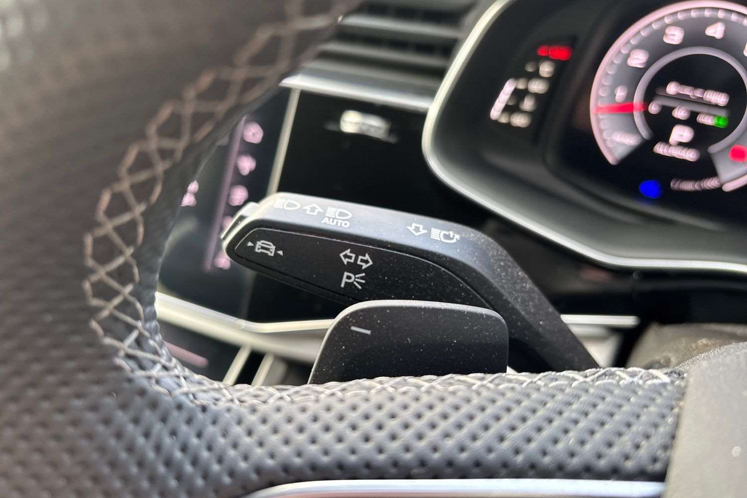 Used Audi Q8 2025 for sale - 78173943: Photo 33