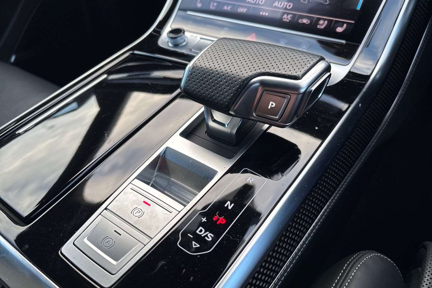 Used Audi Q8 2024 for sale - 76692027: Photo 15