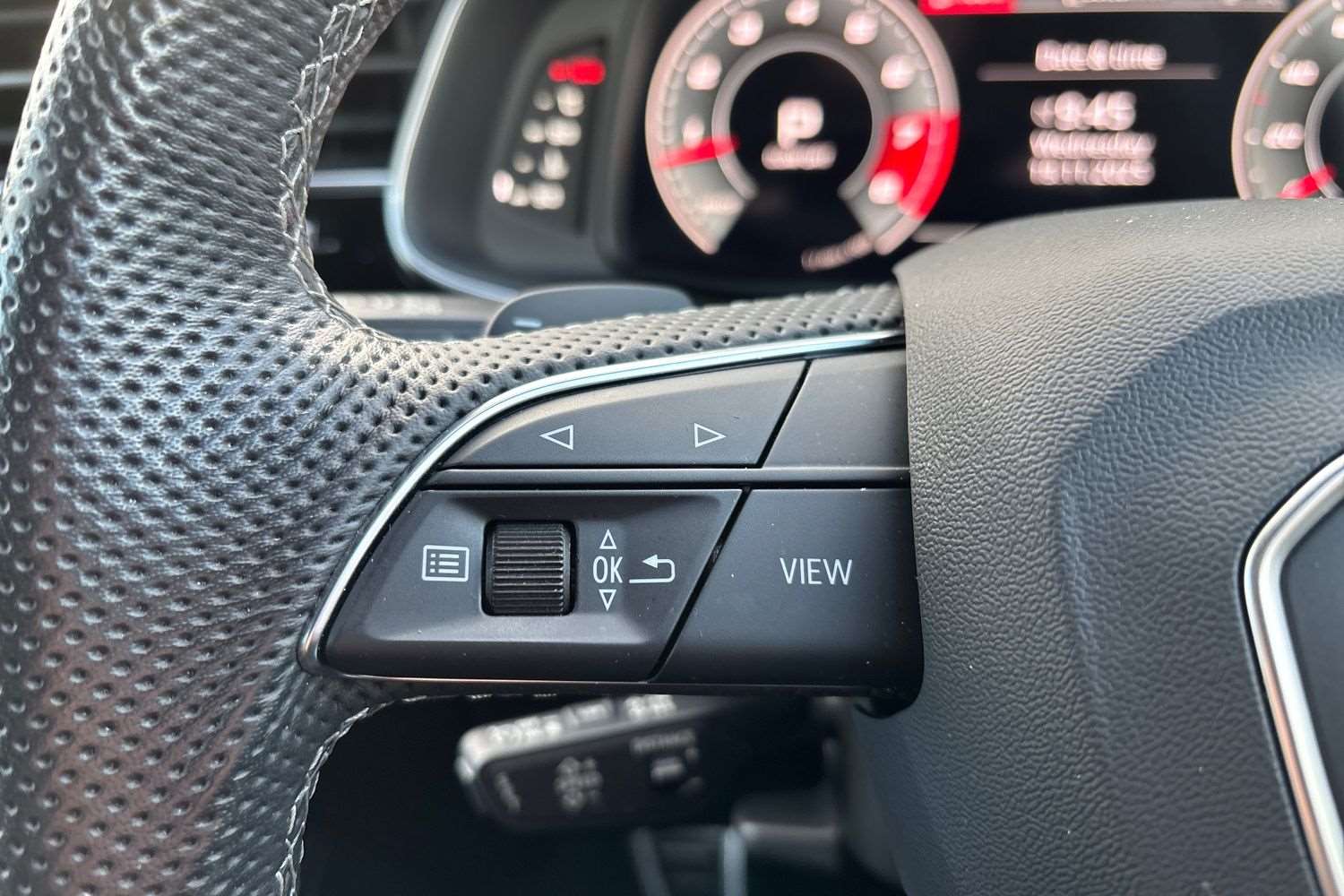 Used Audi Q8 2024 for sale - 76692027: Photo 16