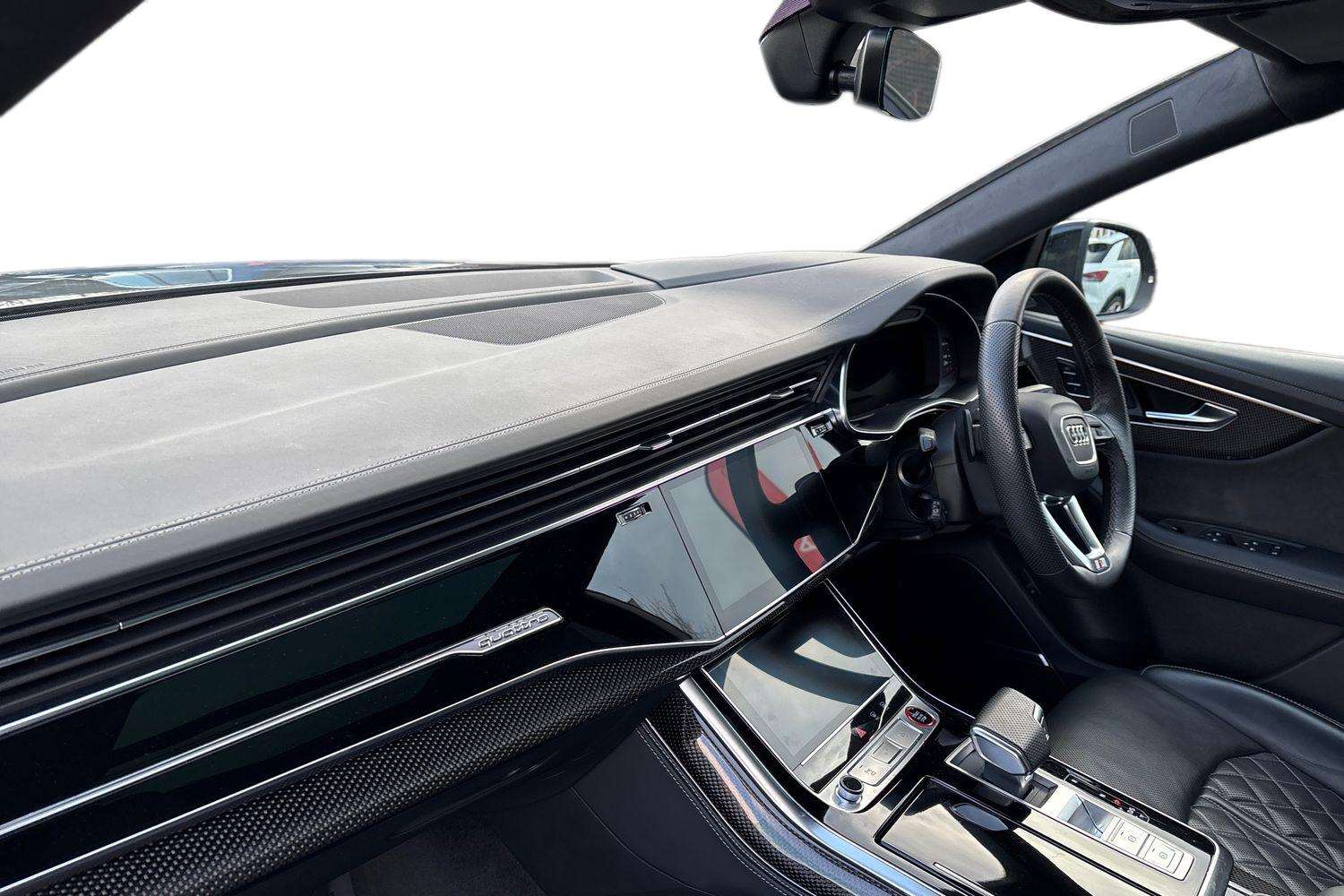 Used Audi Q8 2024 for sale - 76692027: Photo 2