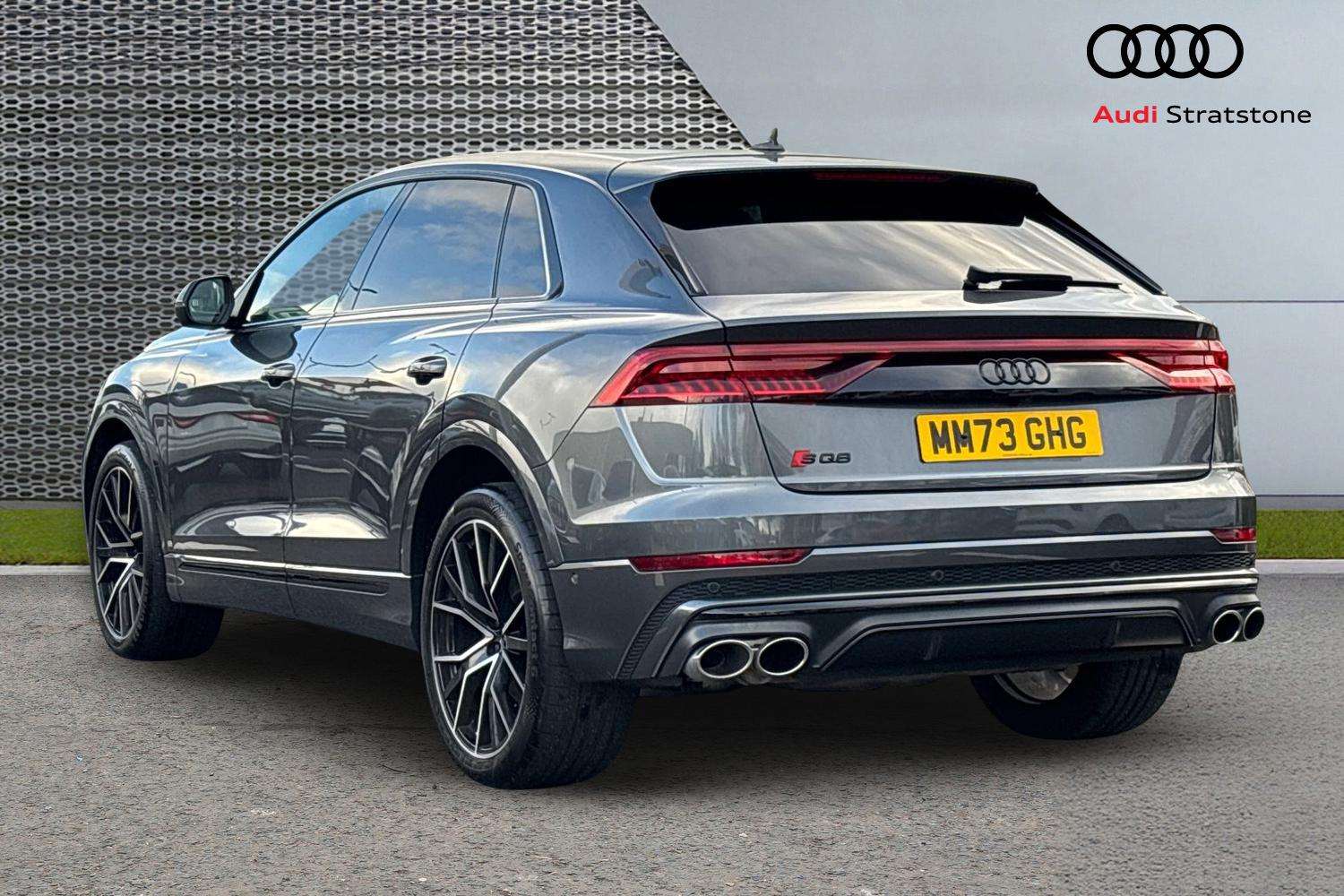 Used Audi Q8 2024 for sale - 76692027: Photo 3