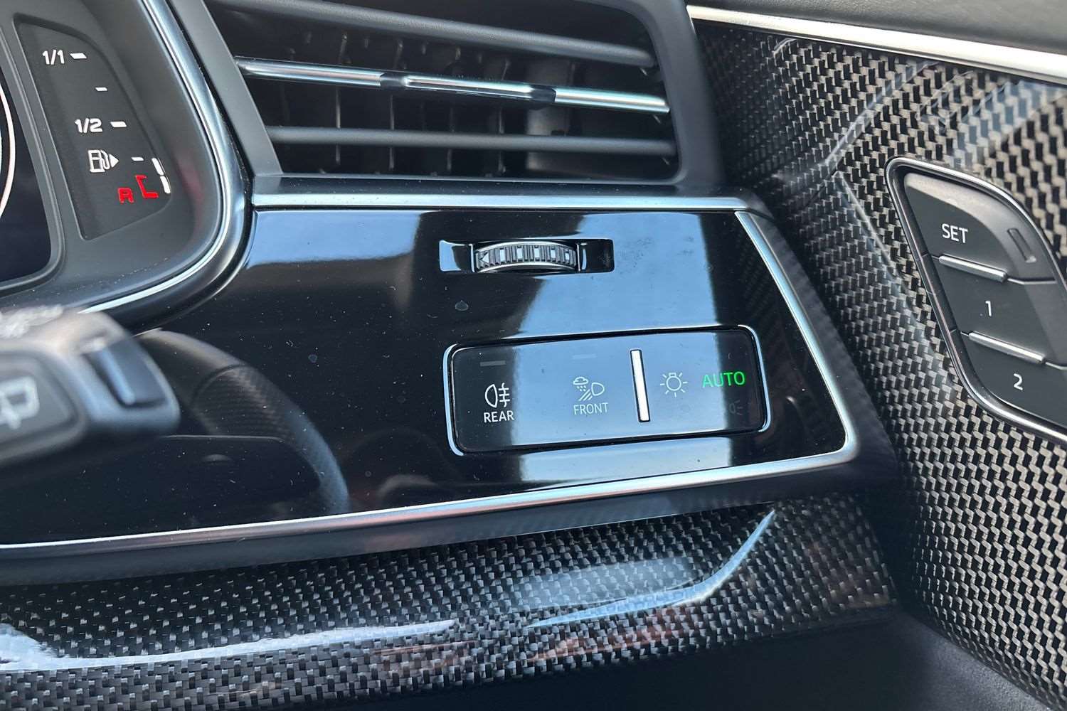 Used Audi Q8 2024 for sale - 76692027: Photo 34