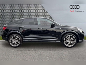 Used Audi Q3 2023 for sale - 79428713: Photo