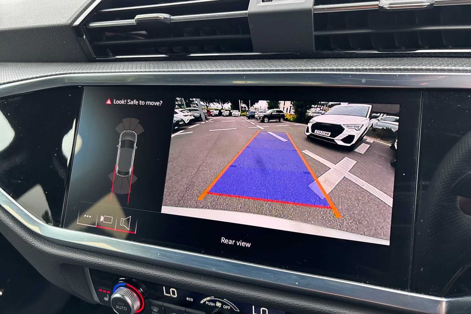 Used Audi Q3 2024 for sale - 76475901: Photo 33