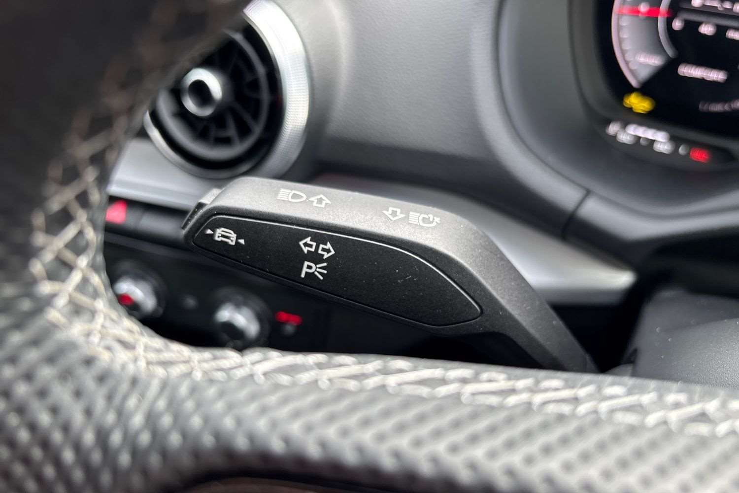 Used Audi Q2 2025 for sale - 78037371: Photo 32