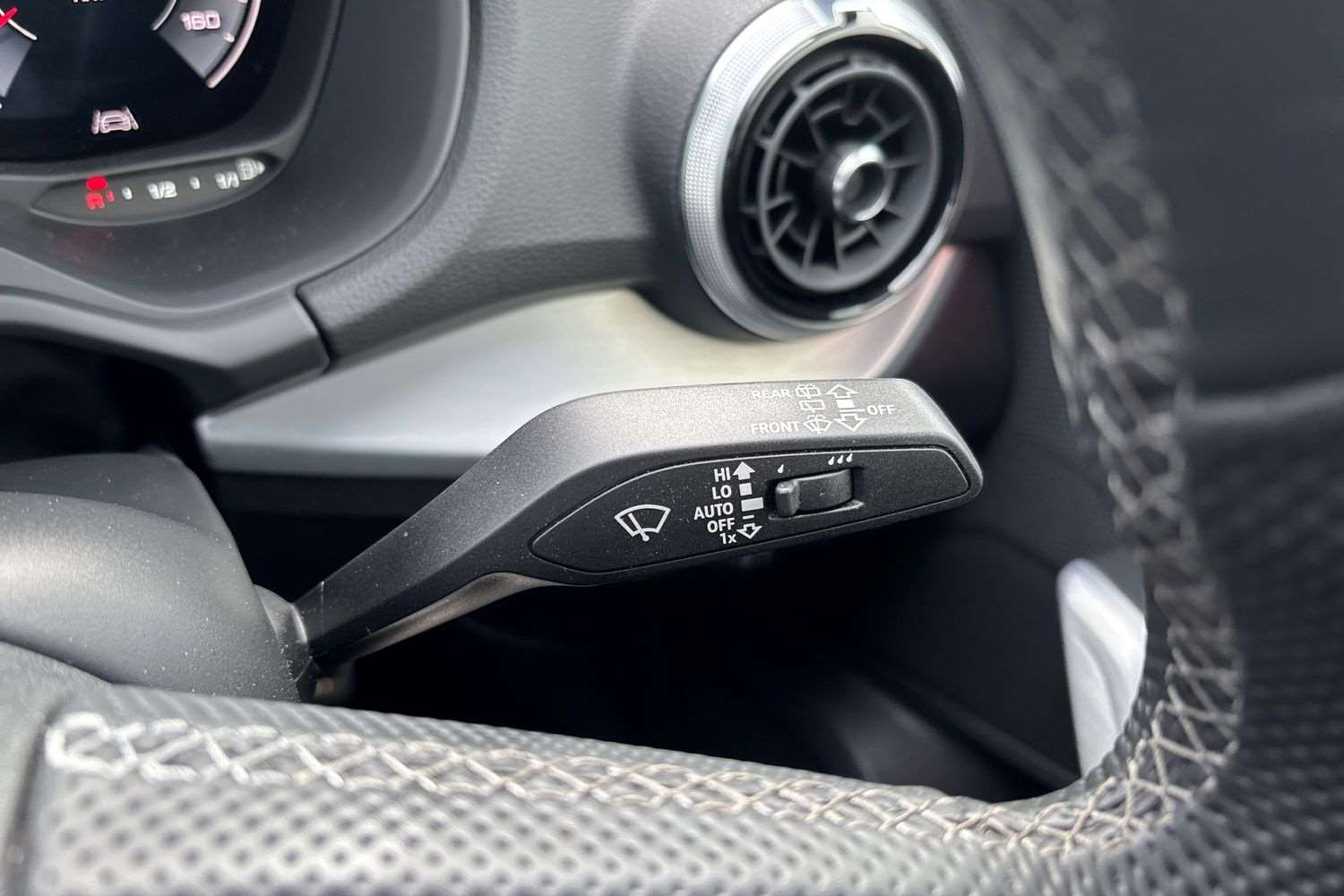 Used Audi Q2 2025 for sale - 78037371: Photo 33