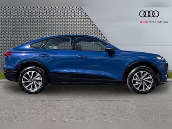 Used Audi Q6 e-tron 2026 for sale - 78800205: Photo