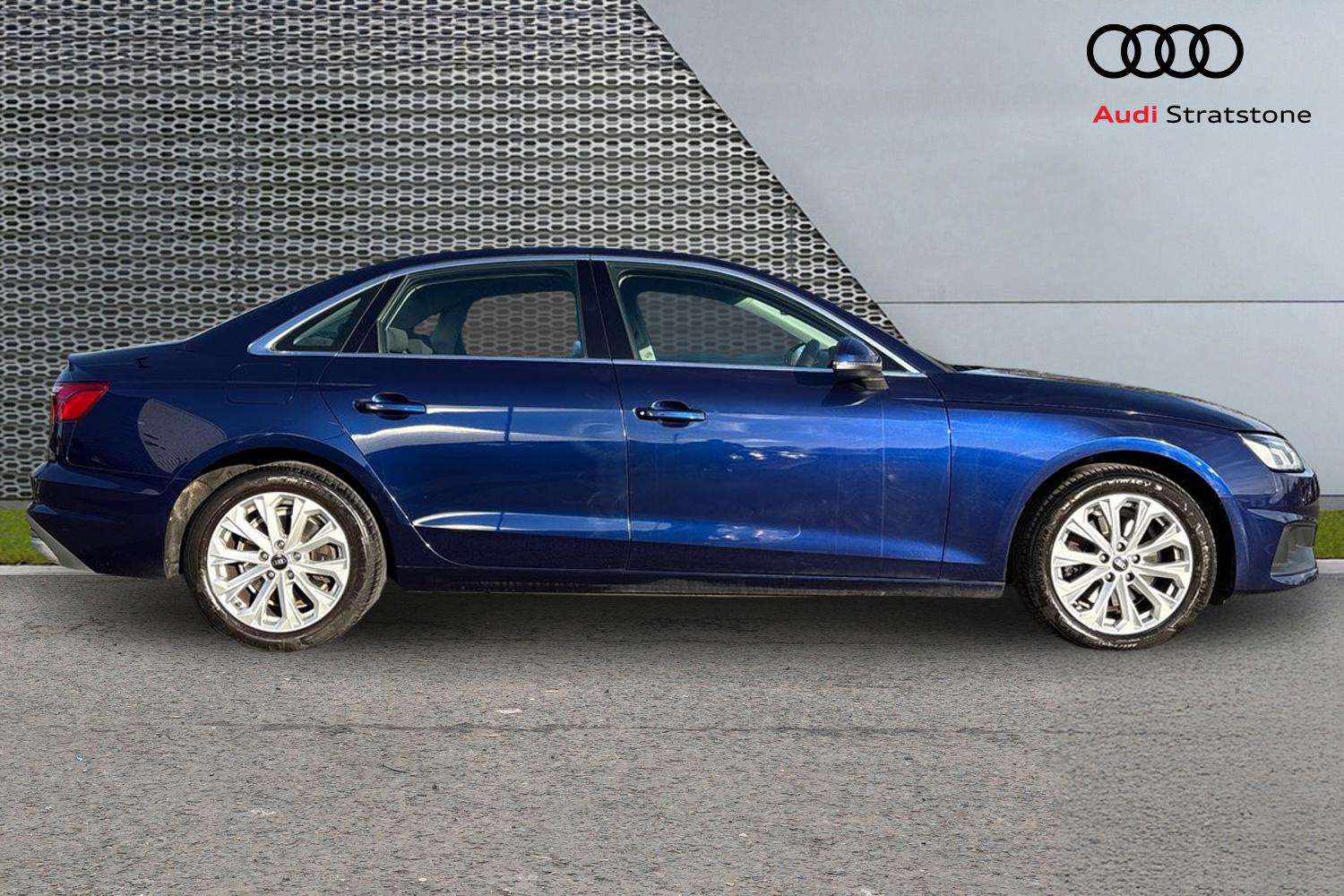 Used Audi A4 2022 for sale - 76435783: Photo 4