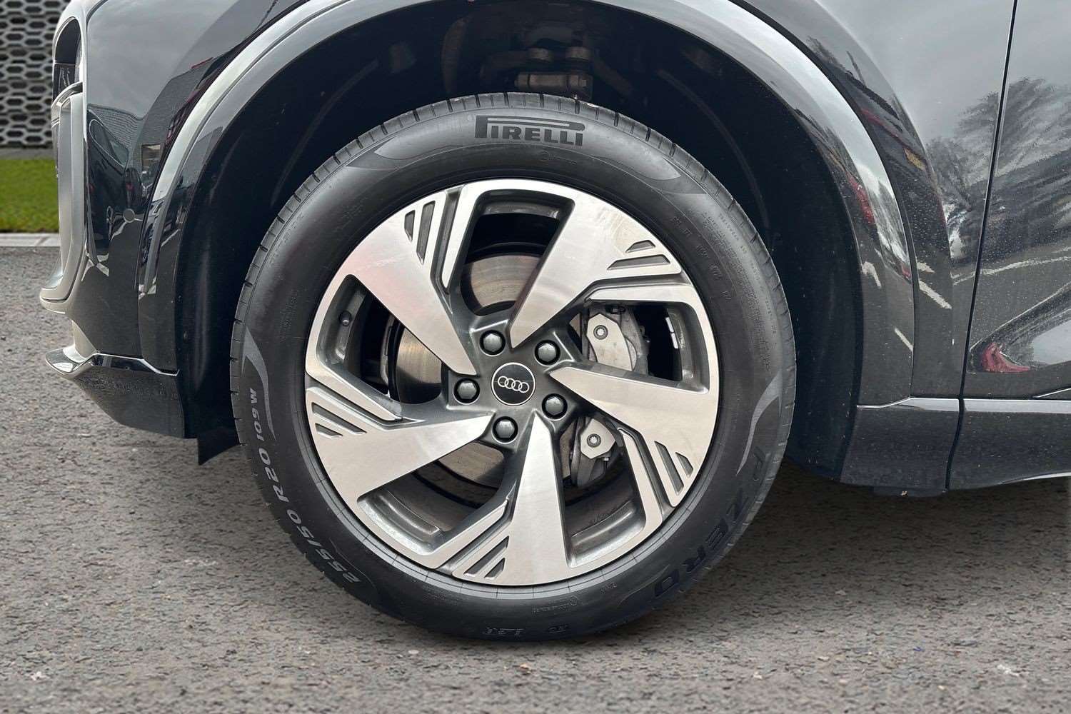 Used Audi Q6 e-tron 2025 for sale - 78010315: Photo 11