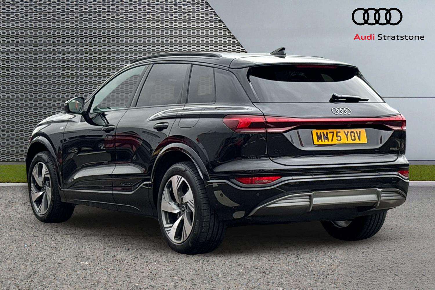 Used Audi Q6 e-tron 2025 for sale - 78010315: Photo 3