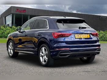 Used Audi Q3 2023 for sale - 75480585: Photo