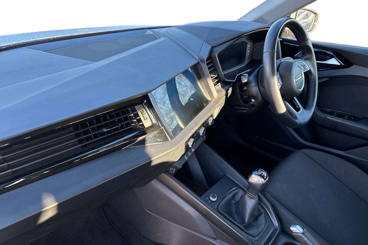 Used Audi A1 2020 for sale - 77093298: Photo 2