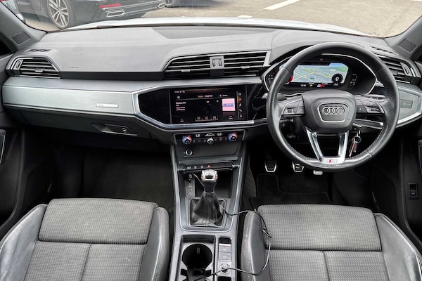 Used Audi Q3 2019 for sale - 75156343: Photo 12