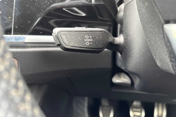 Used Audi Q3 2019 for sale - 75156343: Photo 19