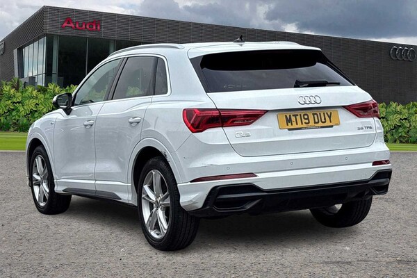 Used Audi Q3 2019 for sale - 75156343: Photo 3