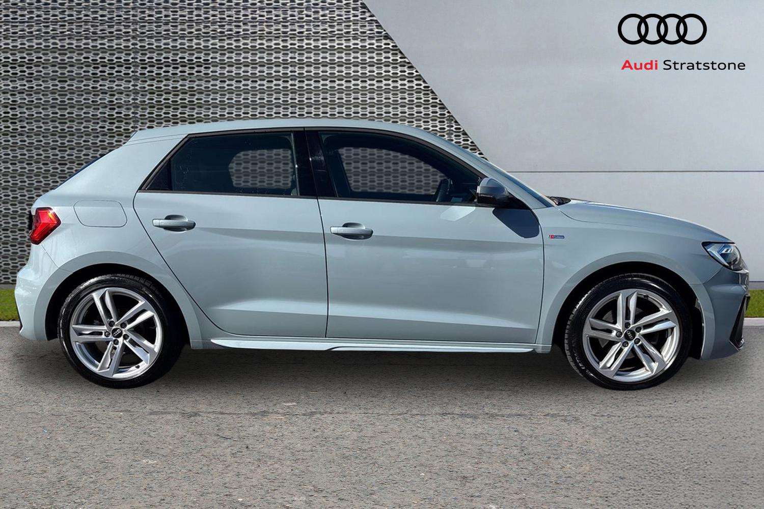 Used Audi A1 2023 for sale - 77928559: Photo 4