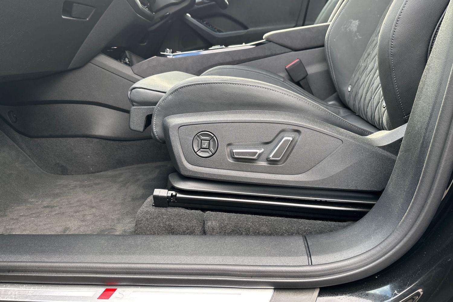 Used Audi Q6 e-tron 2025 for sale - 78129720: Photo 21