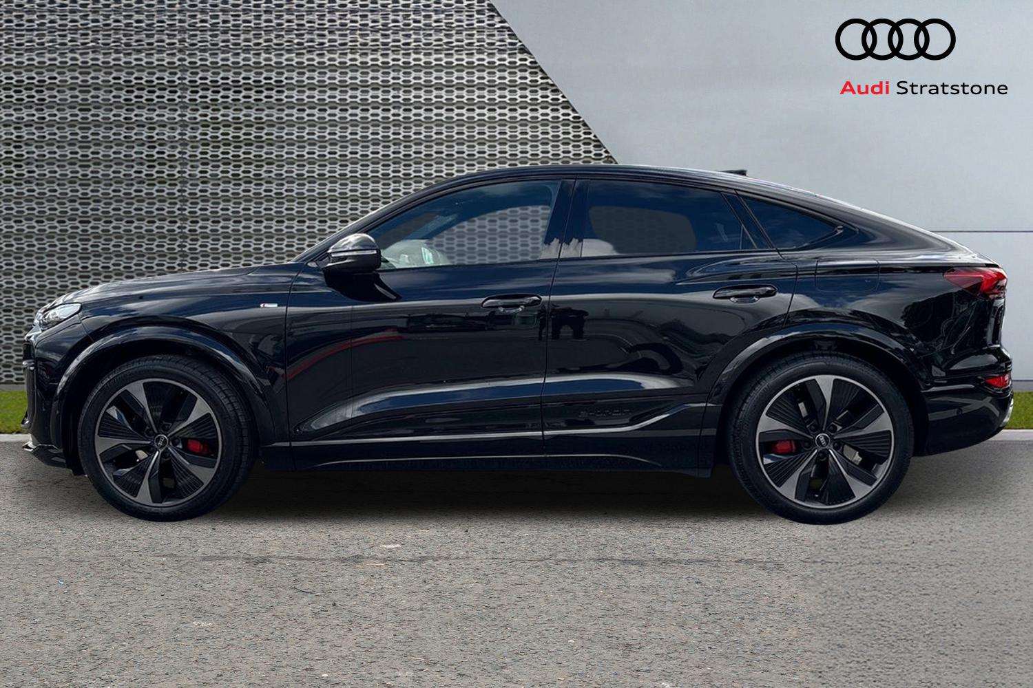 Used Audi Q6 e-tron 2025 for sale - 78129720: Photo 8