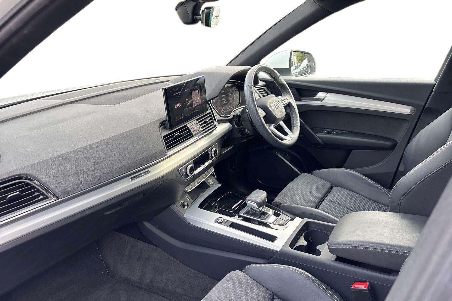 Used Audi Q5 2024 for sale - 76564419: Photo 2