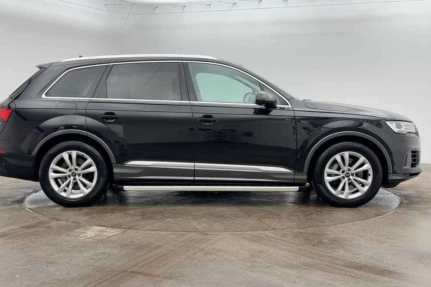 Used Audi Q7 2022 for sale - 77589251: Photo 4