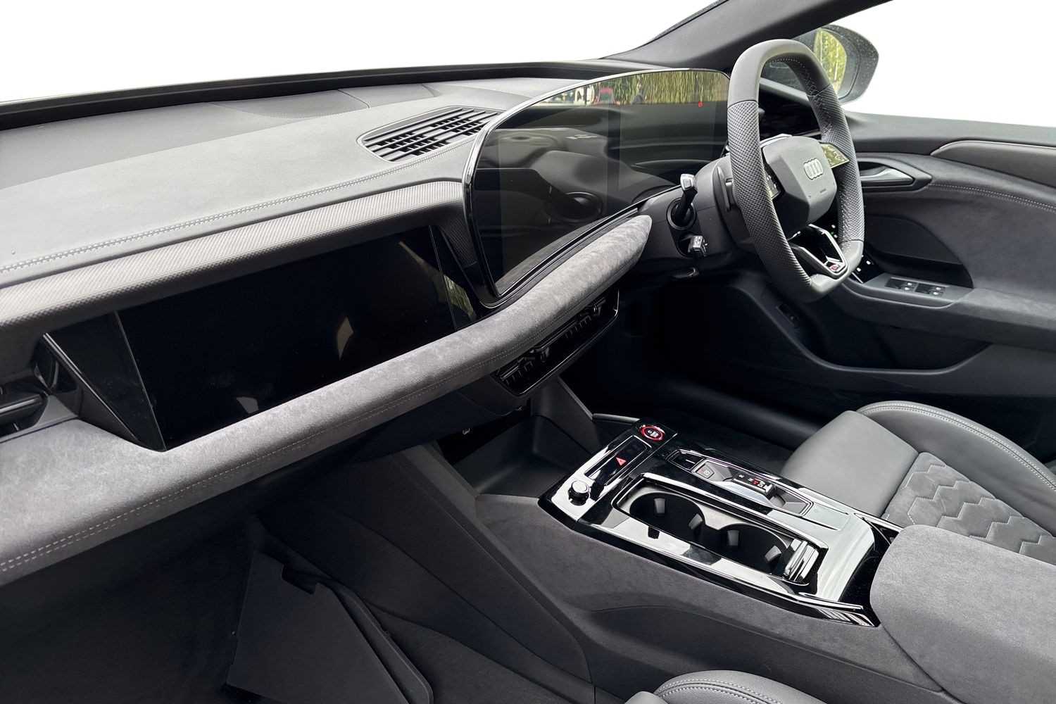 Used Audi A6 2025 for sale - 76401439: Photo 2