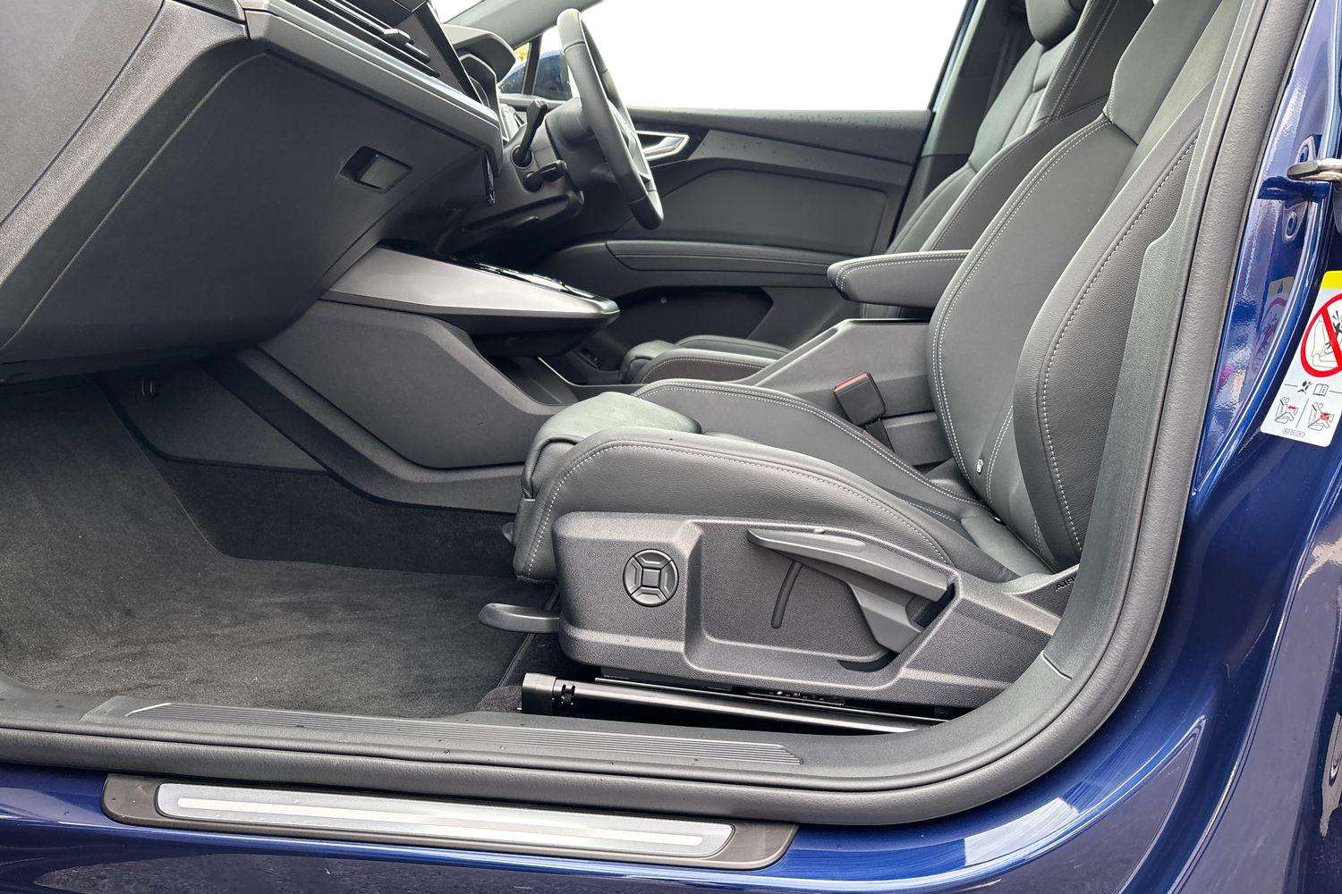 Used Audi Q4 e-tron 2025 for sale - 76789249: Photo 21