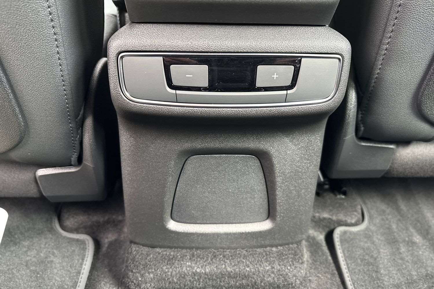 Used Audi Q4 e-tron 2025 for sale - 76789249: Photo 23