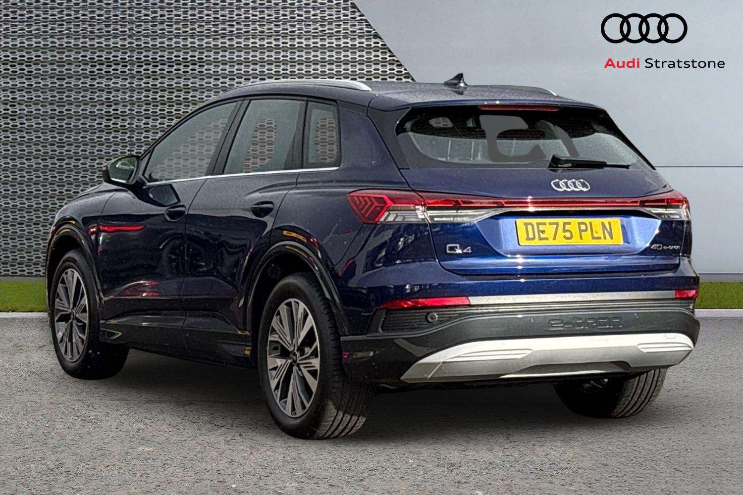 Used Audi Q4 e-tron 2025 for sale - 76789249: Photo 3