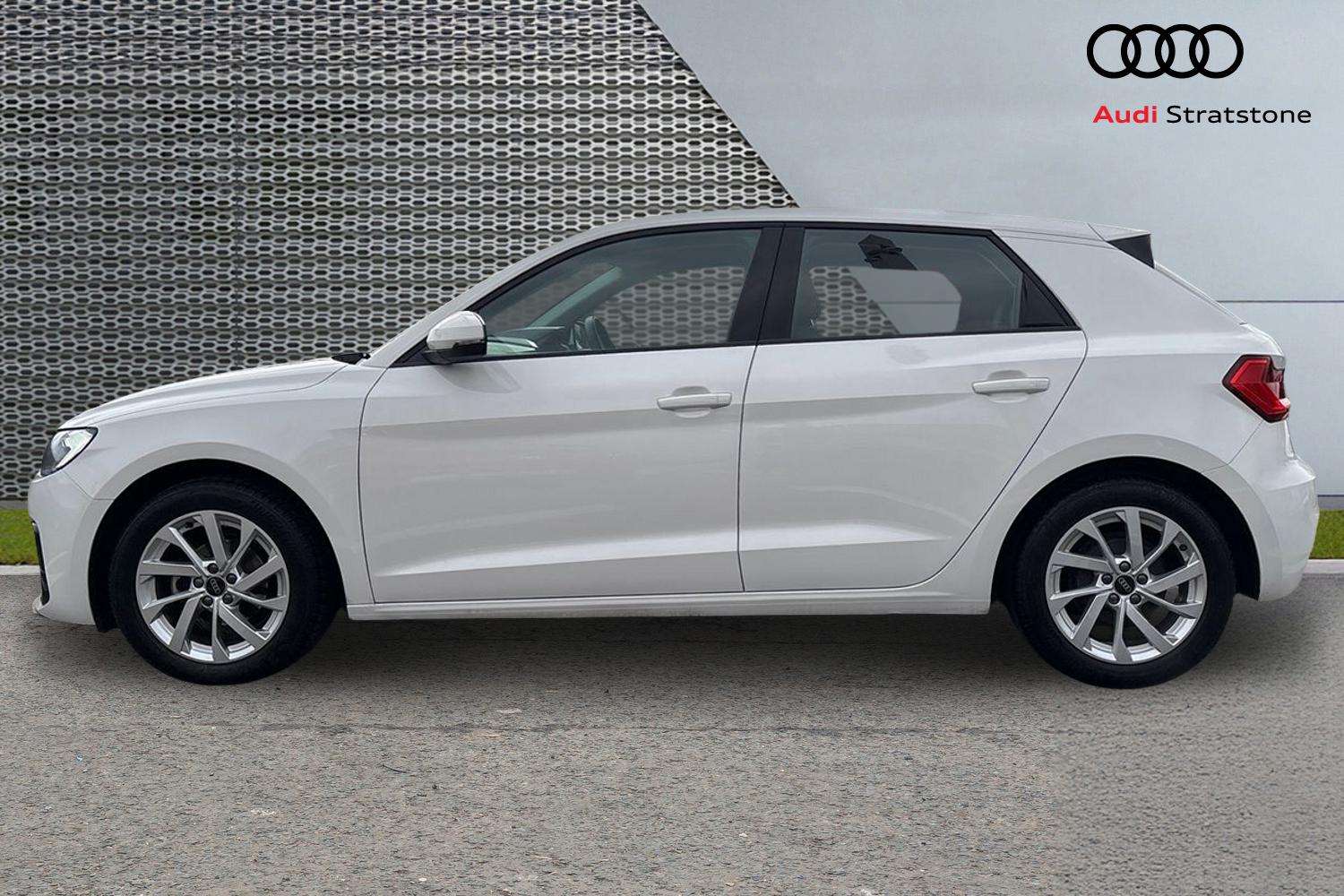 Used Audi A1 2023 for sale - 78208855: Photo 8