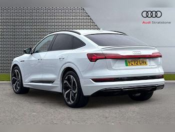 Used Audi e-tron 2022 for sale - 79455566: Photo