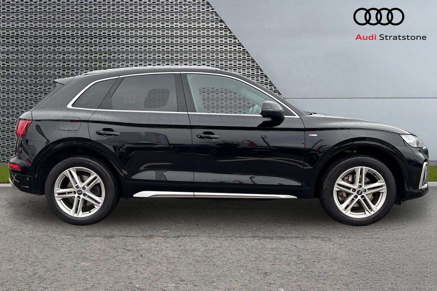 Used Audi Q5 2023 for sale - 77458497: Photo 4